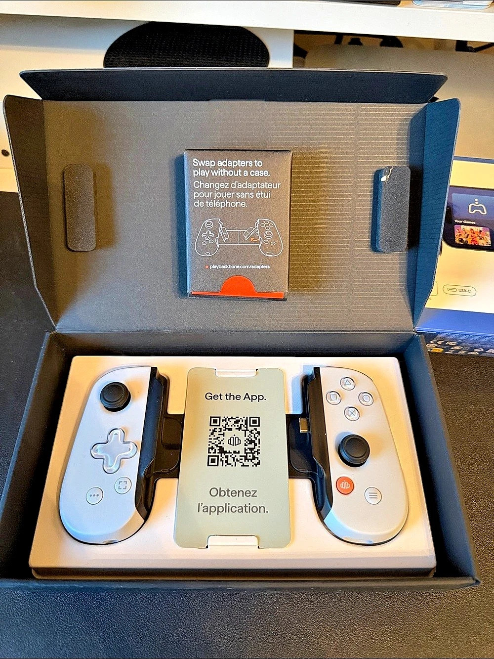 Backbone PlayStation Edition Mobile Gaming Controller Set White Like New